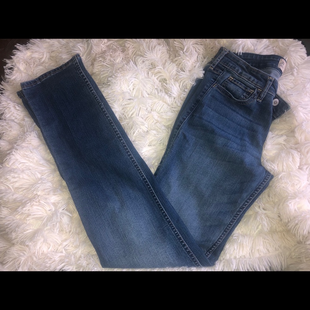 Hollister jeans